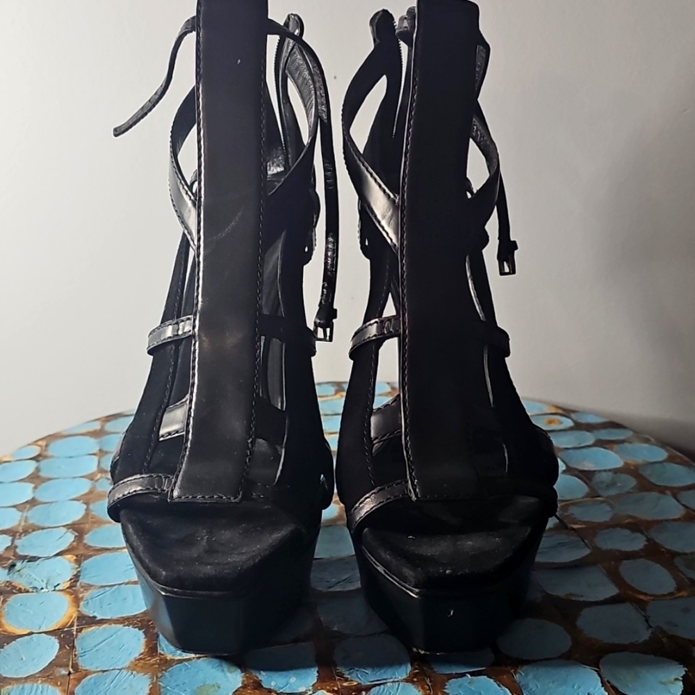 Gucci Platform Gladiator sandals
